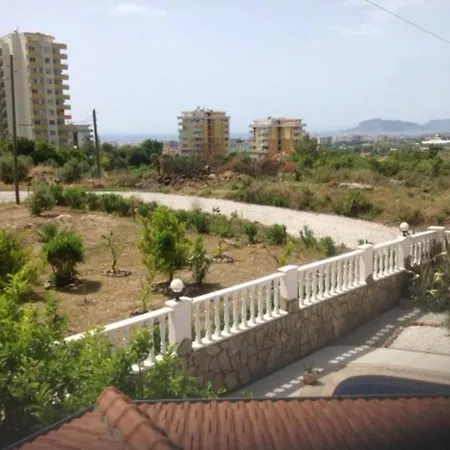 Beautiful Family With Private Pool. Mahmutlar