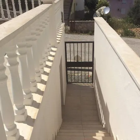 Beautiful Family With Private Pool. Mahmutlar