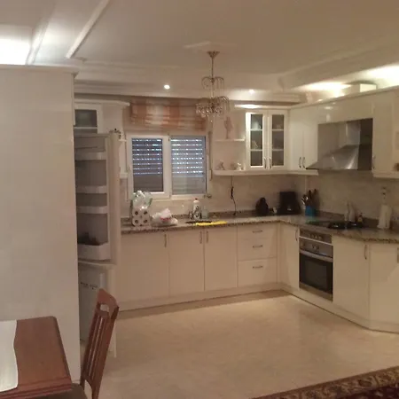 Beautiful Family With Private Pool. Appartamento